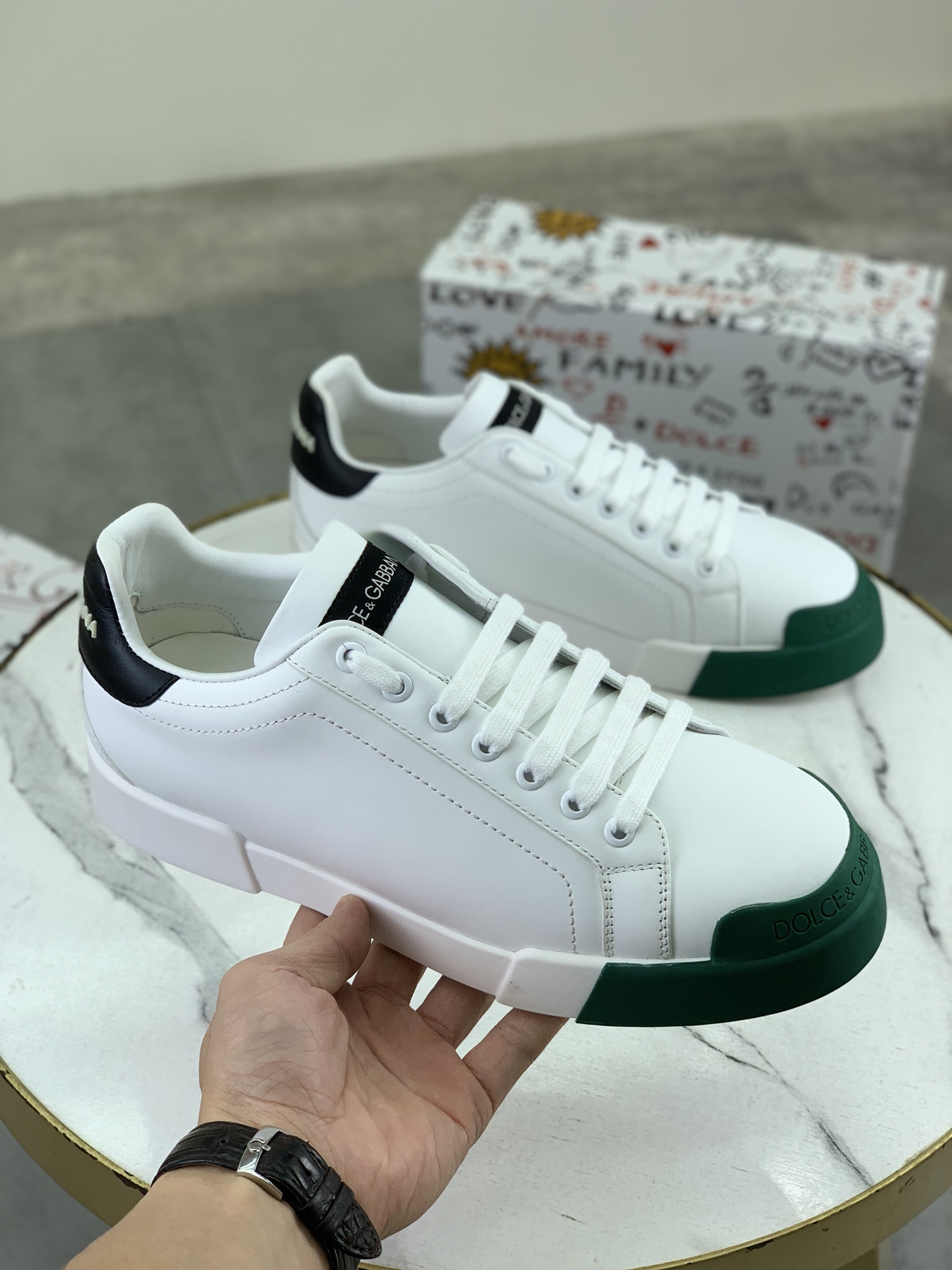 olce & Gabbana shoe